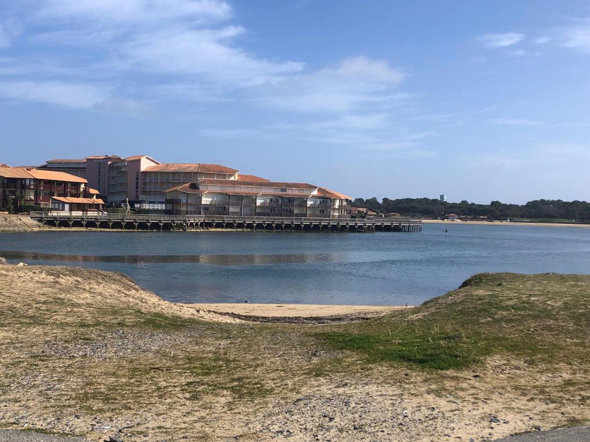 Jolie Petite Maison A Vieux Boucau Avec Piscine Chauffee - Domaine Du Golf De Pinsolle 수스톤 외부 사진